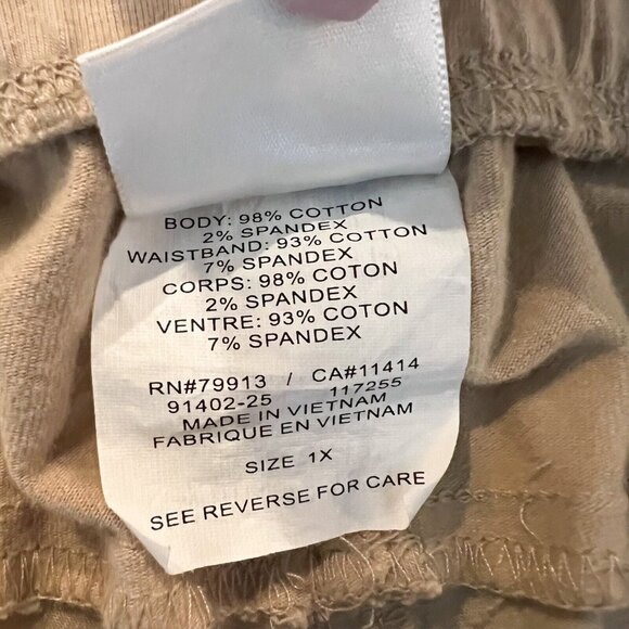 Motherhood Maternity Capri 1X Tan Floral Embroidered Womens Pockets Pullon Pants - Picture 9 of 9